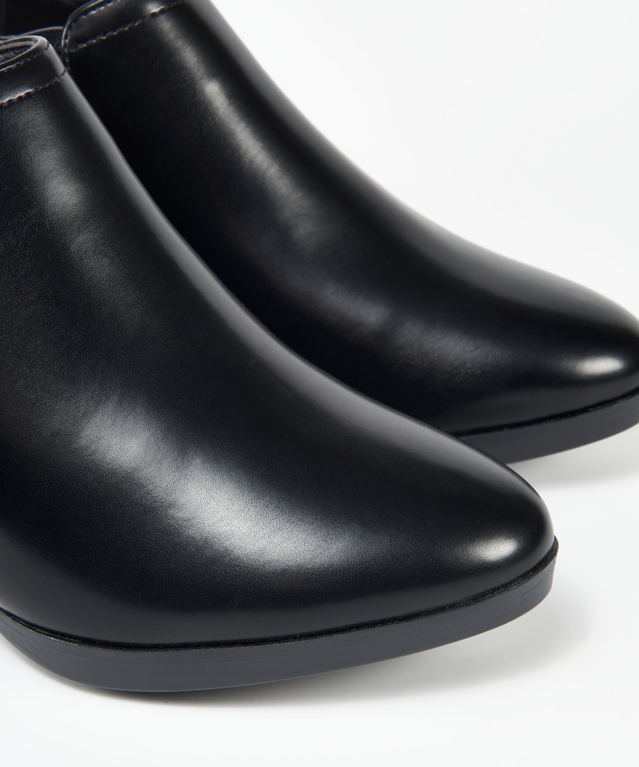 Zapatos tobilleros tacón ancho image number null